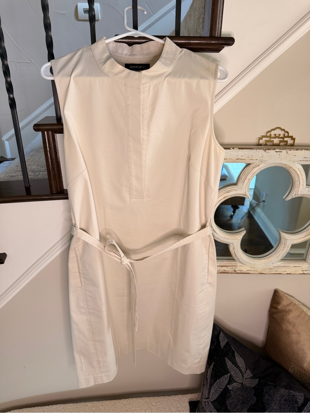 Lafayette 148 New York Sleeveless Cream Shift Dress with Tie Waist